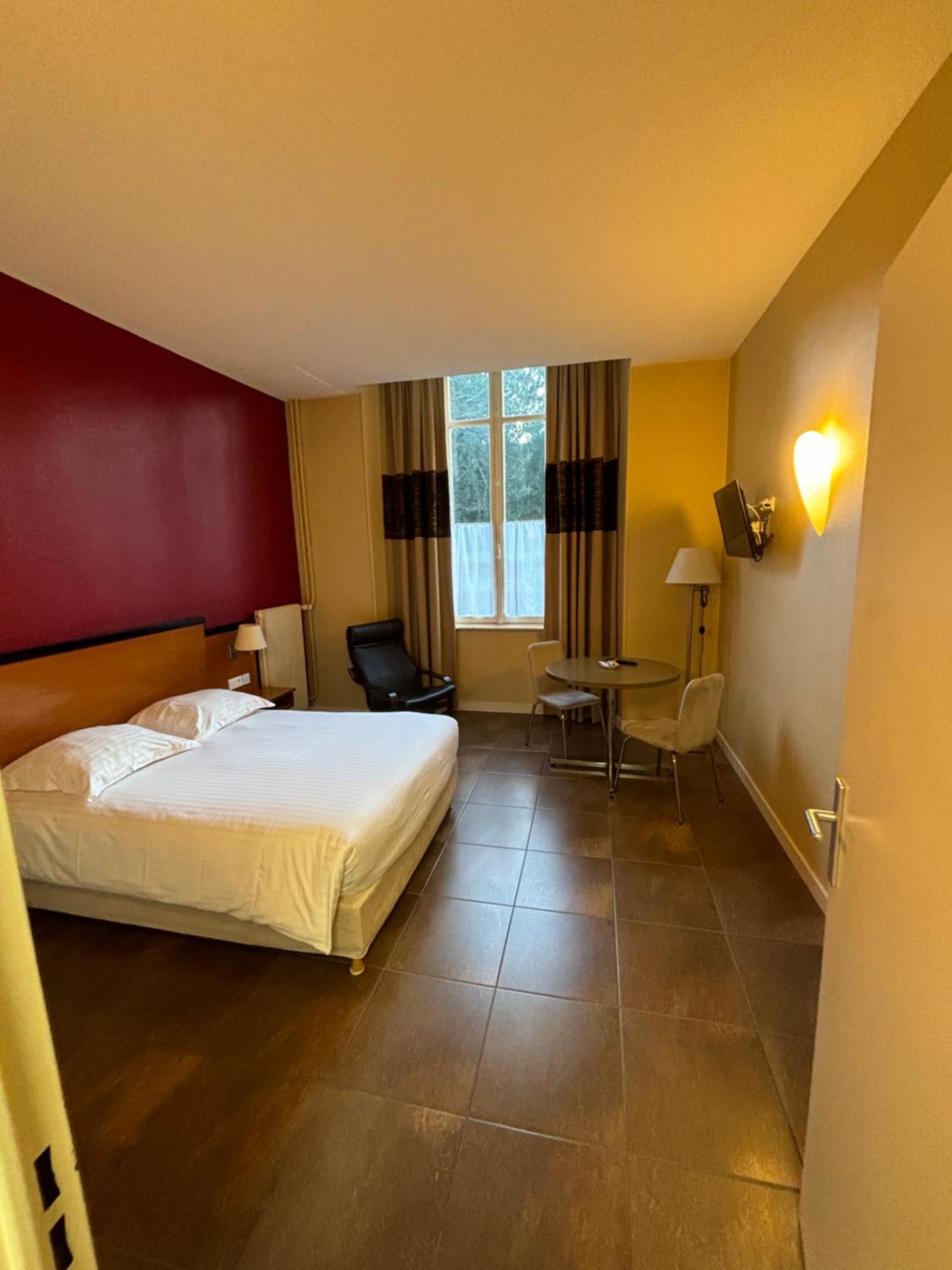 Garden & City Luxeuil Ex Le Metropole Et Les Thermes Ngoại thất bức ảnh
